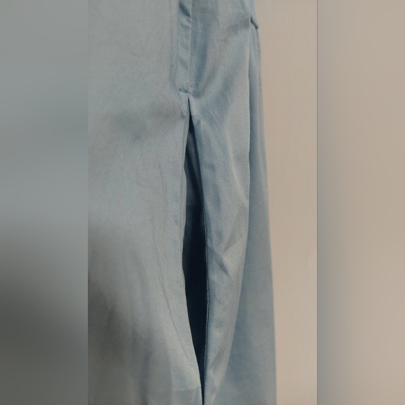 Old Navy Light Blue Sleeveless Midi Dress - Picture 5 of 6